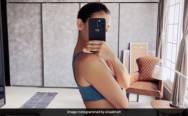 Half-Way Through Her Fitness Challenge, Alia Bhatt Looks Like This; Gets Cheered On By Katrina Kaif, Malaika Arora