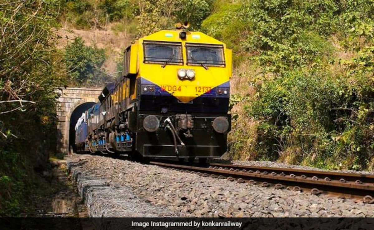 Diva Roha Passenger Diva-Roha-Chiplun MEMU Train Made Permanent; Konkan Travel Now Easy and ...