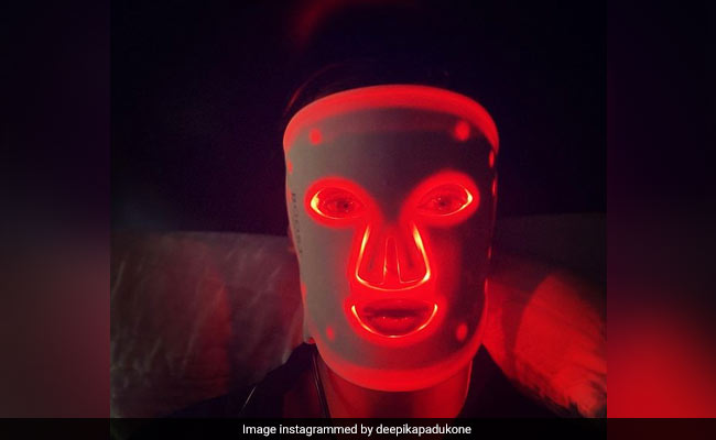 Skin Experts On LED Light Therapy, The Latest Beauty Trend On The Block For Clear Skin