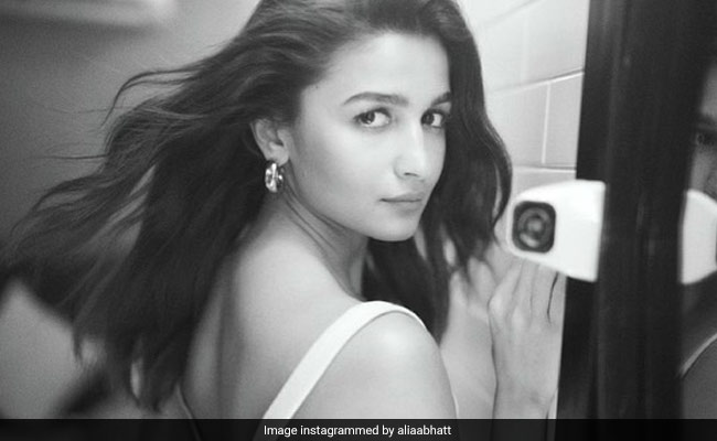 Alia Bhatt "Deeply Missed Her Post Pack-Up Shot," But Not Anymore. Here's Why