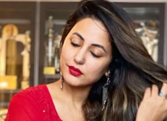 Hina Khan Is Gushing Over This Delicious Kashmiri Baingan Curry Hina Khan Is Gushing Over This Delicious Kashmiri Baingan Curry