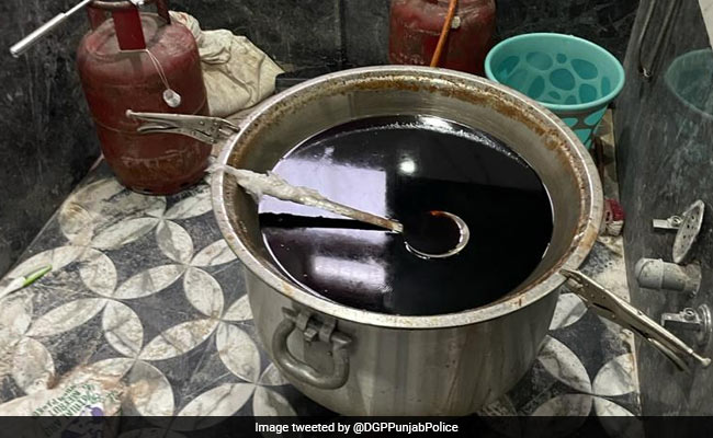 Heroin Manufacturing Unit Busted In Delhi, 4 Afghan Nationals Arrested