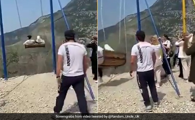 6 हजार फुट की ऊंचाई पर झूला झूल रही थीं महिलाएं, हवा में जाते ही अचानक टूटी जंजीर और फिर हुआ कुछ ऐसा - देखें Shocking Video