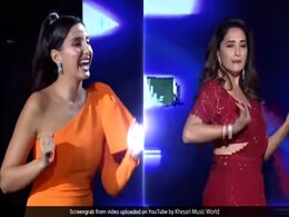 माधुरी दीक्षित ने 'एक तो कम जिंदगानी' पर किया डांस, तो Nora Fatehi यूं हुईं हैरान- देखें Video माधुरी दीक्षित ने 'एक तो कम जिंदगानी' पर किया डांस, तो Nora Fatehi यूं हुईं हैरान- देखें Video