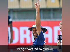 Watch: Dhawan's 'Thigh-Five' Celebration After Winning Toss vs Sri Lanka