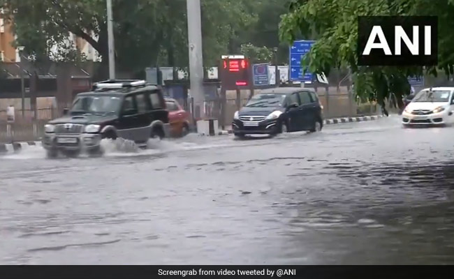 Heavy Rain In Delhi Leads To Waterlogging At Several Places, Weather Office Issues Advisory