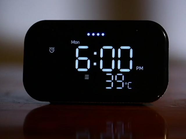 Lenovo Smart Clock Essential: Tech of Old Meets Modern Innovation