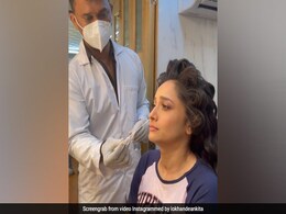 'पवित्र रिश्ता 2' के सेट पर Ankita Lokhande ने करवाया पहला कोविड टेस्ट, शेयर किया एक्सपीरियंस 'पवित्र रिश्ता 2' के सेट पर Ankita Lokhande ने करवाया पहला कोविड टेस्ट, शेयर किया एक्सपीरियंस
