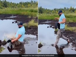 Shortcut रास्ते से जाने के चक्कर में बुरा फंसा शख्स, जैसे ही पार करने लगा गंदे पानी से भरा गड्ढा, गिरा धड़ाम और फिर... - देखें Video Shortcut रास्ते से जाने के चक्कर में बुरा फंसा शख्स, जैसे ही पार करने लगा गंदे पानी से भरा गड्ढा, गिरा धड़ाम और फिर... - देखें Video