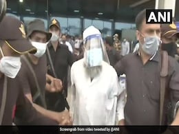 दरभंगा रेलवे स्टेशन पर हुए पार्सल ब्लास्ट का 'लश्कर कनेक्शन', UP से पकड़े गए आरोपी को लाया गया पटना  दरभंगा रेलवे स्टेशन पर हुए पार्सल ब्लास्ट का 'लश्कर कनेक्शन', UP से पकड़े गए आरोपी को लाया गया पटना