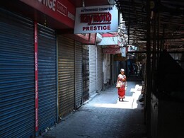 Poorer Indian Women Lost More Jobs, Ate Less Amid The Pandemic Poorer Indian Women Lost More Jobs, Ate Less Amid The Pandemic