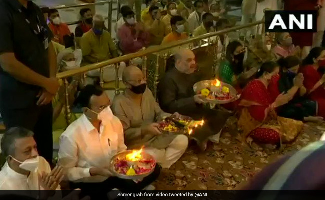 Watch: Amit Shah Performs <i>"Aarti"</i> At Jagannath Temple In Ahmedabad Ahead Of Rath Yatra
