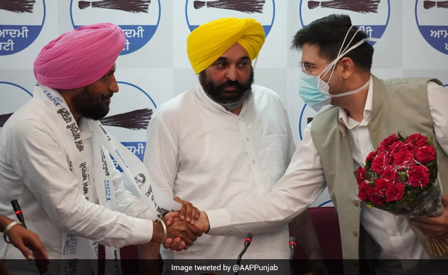 Daljit Singh Grewal Quits Congress Over "Anti-Punjab" Policies, Joins AAP