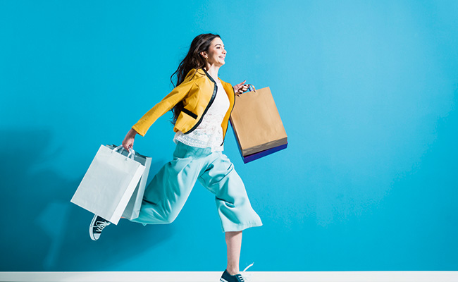 Amazon Prime Day 2021: ज्वैलरी डील से लेकर स्नीकर्स तक, सब पर है डिस्काउंट, यहां हैं बेस्ट फैशन ऑफर