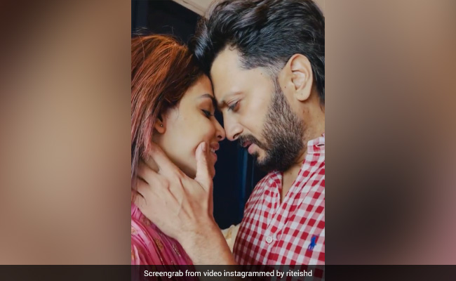 Riteish Deshmukh, Genelia D'Souza's <I>Filhaal 2</i> Challenge Gets An ROFL Twist