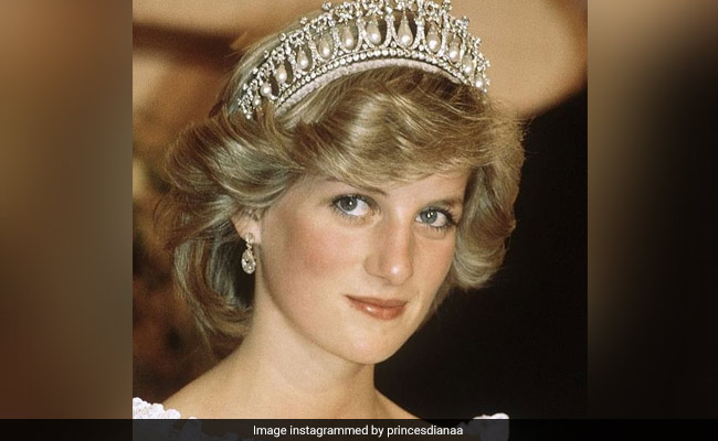 Princess Diana's Black Ford Escort Car Sold For Around $866,000 At Auction
