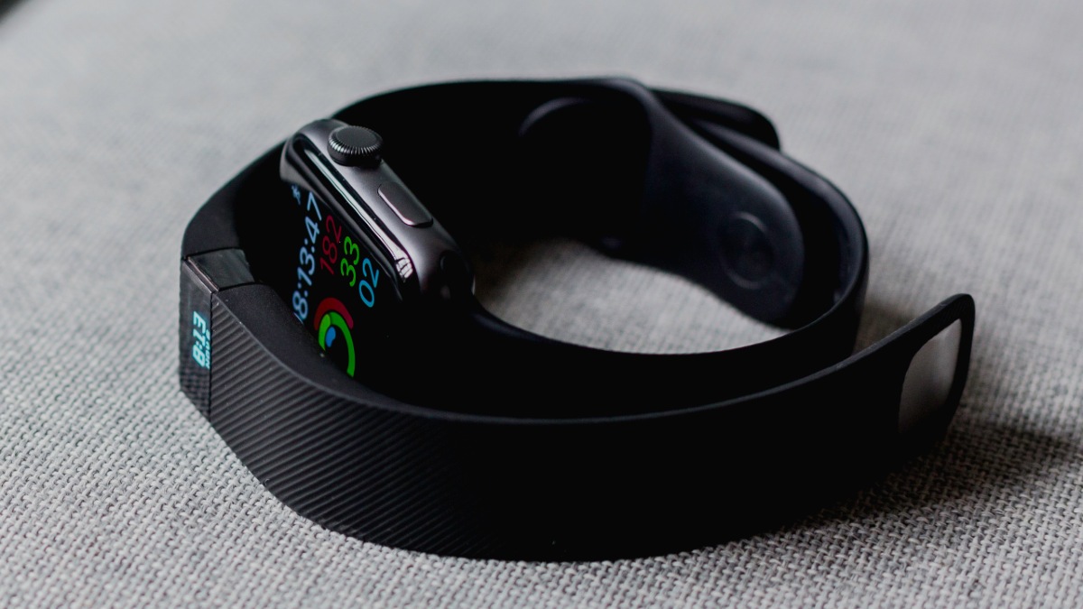 Wearable Devices Could Help Detect Early Signs Of COVID-19: Study