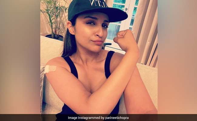 Vaccination के बाद इंस्टाग्राम पर फोटो शेयर करने पर क्यों ट्रोल हुई परिणीति चोपड़ा