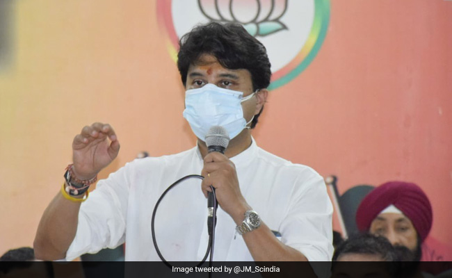 "PM Modi Wants People Wearing Slippers To Fly": Minister On Low Airfares