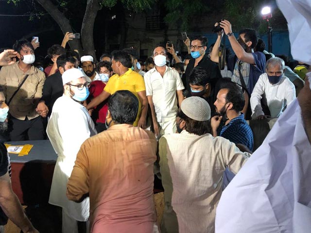 Photojournalist Danish Siddiqui Buried At Delhi's Jamia Millia Islamia Graveyard