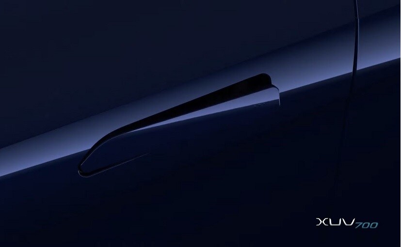 Mahindra XUV700 To Get Segment-First Smart Door Handles Mahindra XUV700 To Get Segment-First Smart Door Handles