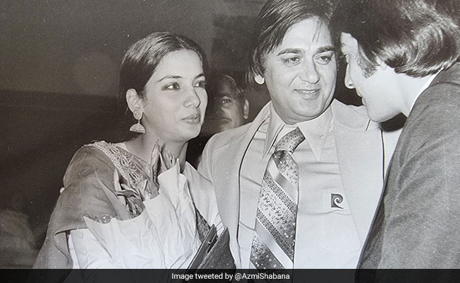 When Sunil Dutt Introduced Shabana Azmi To Son Sanjay Dutt. See Vintage Pic