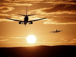 Aviation Watchdog Withdraws Window Shade Rule At Air Force Airports