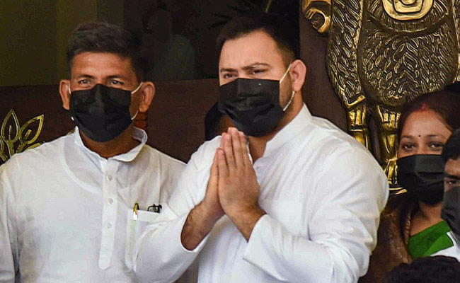 Opposition Leaders Wear Black Masks, Helmets To Bihar Assembly