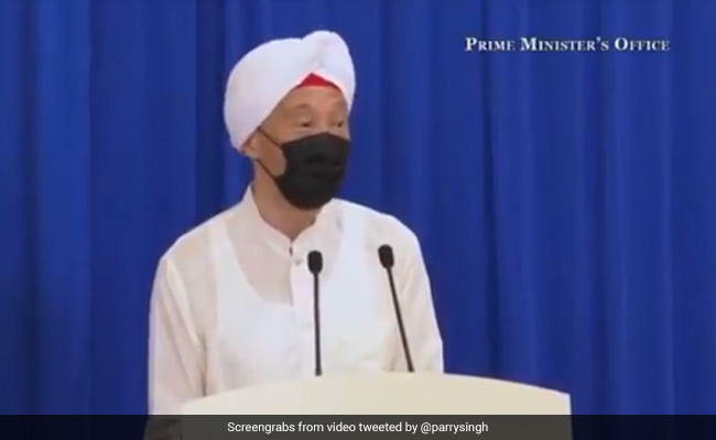 सिंगापुर के PM ने सफेद पगड़ी पहनकर किया गुरुद्वारे का उद्घाटन, वायरल हुआ VIDEO