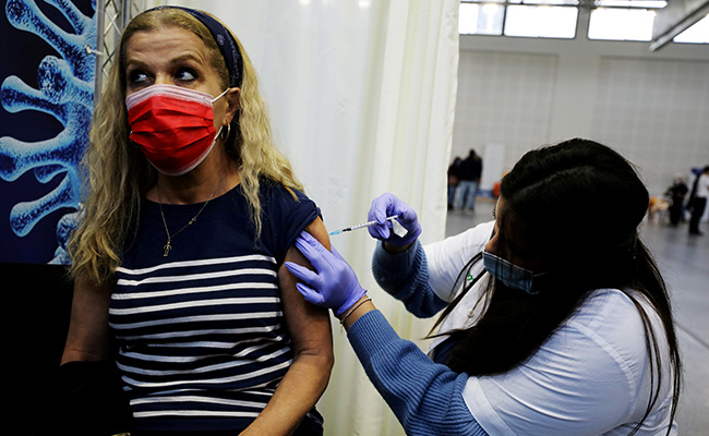 Israel Offers Pfizer Vaccine Booster Shots To Adults At Risk Of Covid