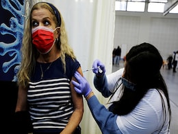 Israeli Hospital Launches First Test Of Fourth Covid Vaccine Dose Israeli Hospital Launches First Test Of Fourth Covid Vaccine Dose