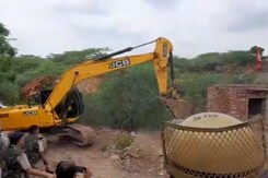 Haryana Government Demolishes Nearly 150 Houses Of Faridabad Village Haryana Government Demolishes Nearly 150 Houses Of Faridabad Village