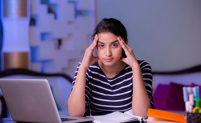 children's day 2021: बच्चों को असफलता का सामना करना सिखाना भी है जरूरी, नाकामयाब होने पर बच्चे को इस तरह से दें प्रोत्साहन children's day 2021: बच्चों को असफलता का सामना करना सिखाना भी है जरूरी, नाकामयाब होने पर बच्चे को इस तरह से दें प्रोत्साहन