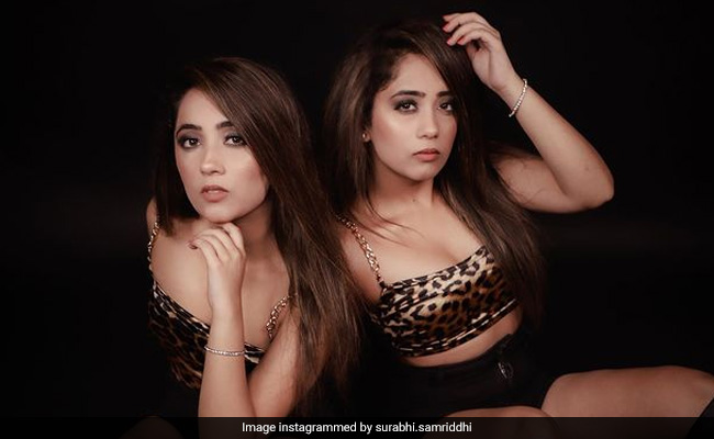 चिंकी-मिंकी का ग्लैमरस Photoshoot वायरल, टाइगर प्रिंट टॉप और हाई बूट्स में जुड़वा बहनों ने दिए किलर पोज