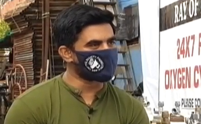 Mumbai's "Oxygen Man" Shahnawaz Shaikh Sold His SUV To Save 8,000 Lives Amid Covid