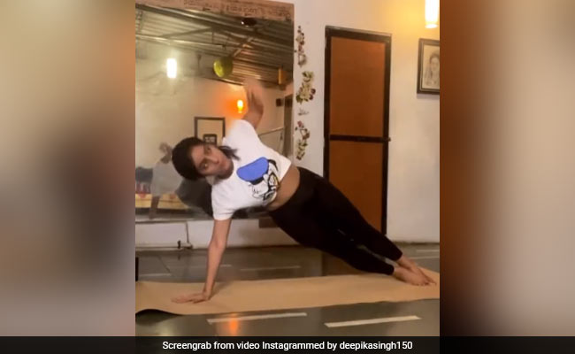 Deepika Singh ने पैर में मोच आने पर भी की जबरदस्त Exercise, बनाया गज़ब का बैलेंस, Video ने जीता फैंस का दिल