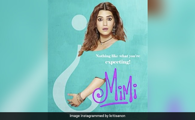 <I>Mimi</i> First Look Poster: "Expect The Extraordinary" From Kriti Sanon, A Surrogate Mom