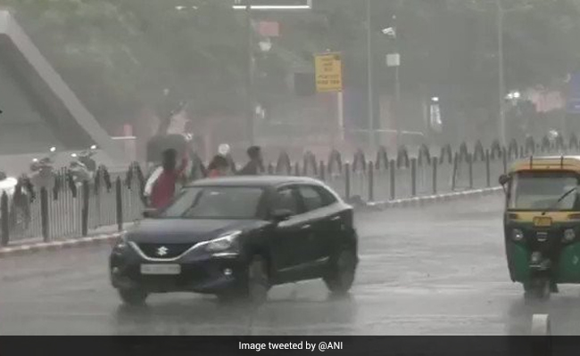 Rains In Parts Of Delhi Brings Relief From Heat