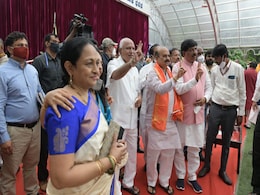 Basavaraj Bommai, With BS Yediyurappa's Blessing, Takes Charge Basavaraj Bommai, With BS Yediyurappa's Blessing, Takes Charge