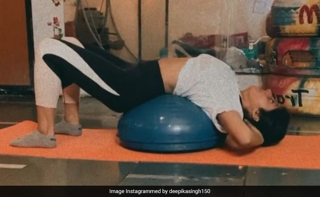 दीपिका सिंह फिट बॉडी के लिए यूं करती हैं टफ वर्कआउट, देखें वायरल Video