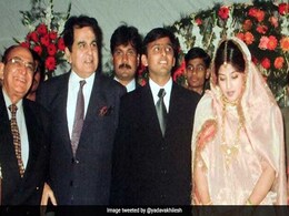 अखिलेश को याद आया वो दिन जब दिलीप कुमार शादी में आए थे, किया ट्वीट- आप कहीं नहीं जा सकते साहब अखिलेश को याद आया वो दिन जब दिलीप कुमार शादी में आए थे, किया ट्वीट- आप कहीं नहीं जा सकते साहब