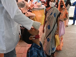 दिल्ली में कोरोना वायरस संक्रमण के एक्टिव केस घटकर एक हजार के करीब आए दिल्ली में कोरोना वायरस संक्रमण के एक्टिव केस घटकर एक हजार के करीब आए