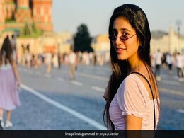 Priya Prakash Varrier ने मॉस्को की सड़कों पर कराया फोटोशूट, काफी स्टाइलिश दिखीं एक्ट्रेस- देखें Photo Priya Prakash Varrier ने मॉस्को की सड़कों पर कराया फोटोशूट, काफी स्टाइलिश दिखीं एक्ट्रेस- देखें Photo
