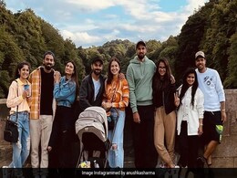 इंडियन क्रिकेटरों संग डरहम घूम रहीं अनुष्का शर्मा, इंस्टाग्राम पर शेयर कीं लेटेस्ट तस्वीरें... इंडियन क्रिकेटरों संग डरहम घूम रहीं अनुष्का शर्मा, इंस्टाग्राम पर शेयर कीं लेटेस्ट तस्वीरें...