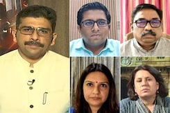 मुकाबला : पेगासस पर लगातार बढ़ते जा रहे हैं सवाल, क्या गैर-कानूनी तरीके से नजर रखी गई? मुकाबला : पेगासस पर लगातार बढ़ते जा रहे हैं सवाल, क्या गैर-कानूनी तरीके से नजर रखी गई?