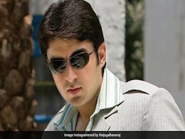 मोहब्बतें फेम Jugal Hansraj का बदल गया है लुक, अमेरिका में रहते हैं पत्नी और बच्चे के साथ...देखें तस्वीरें मोहब्बतें फेम Jugal Hansraj का बदल गया है लुक, अमेरिका में रहते हैं पत्नी और बच्चे के साथ...देखें तस्वीरें