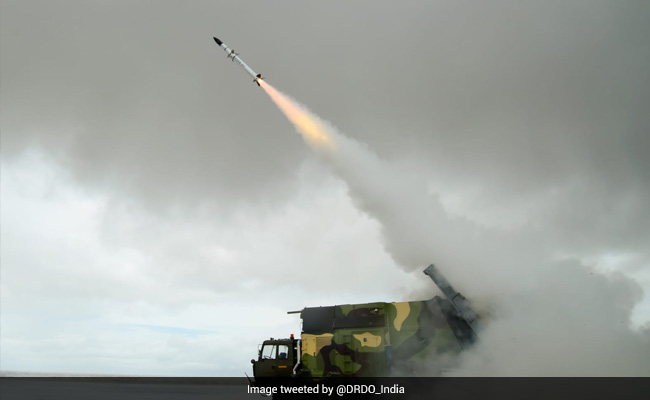 DRDO ने आकाश मिसाइल के नए संस्‍करण का किया सफल परीक्षण