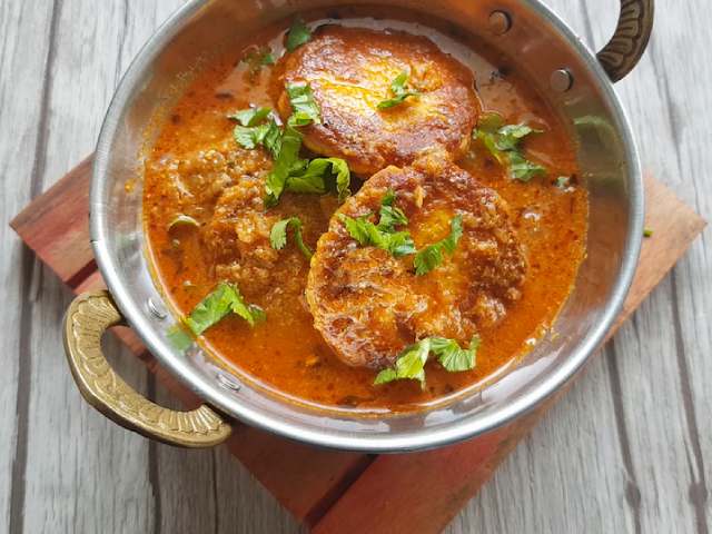 How To Make Chicken Kebab Curry | Easy Chicken Kebab Curry Recipe