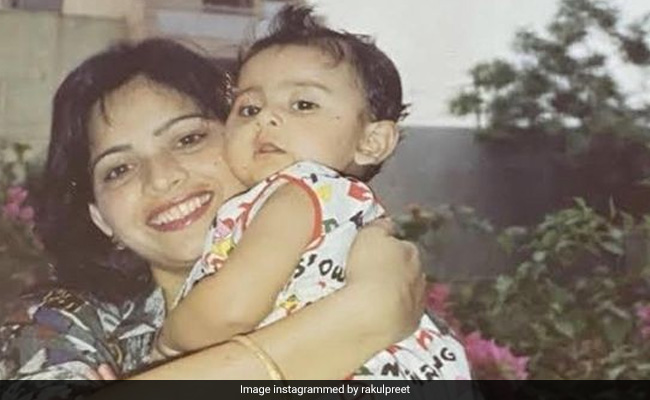 How Rakul Preet Singh Wished Her Mom On Her Birthday