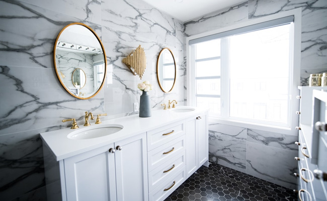 Keep All Your Essentials In These Bathroom Cabinets And Get Ready In No Time